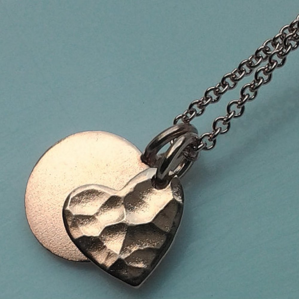 COPY -ROSE GOLD HEART NECKLACE - Picture 3 of 3